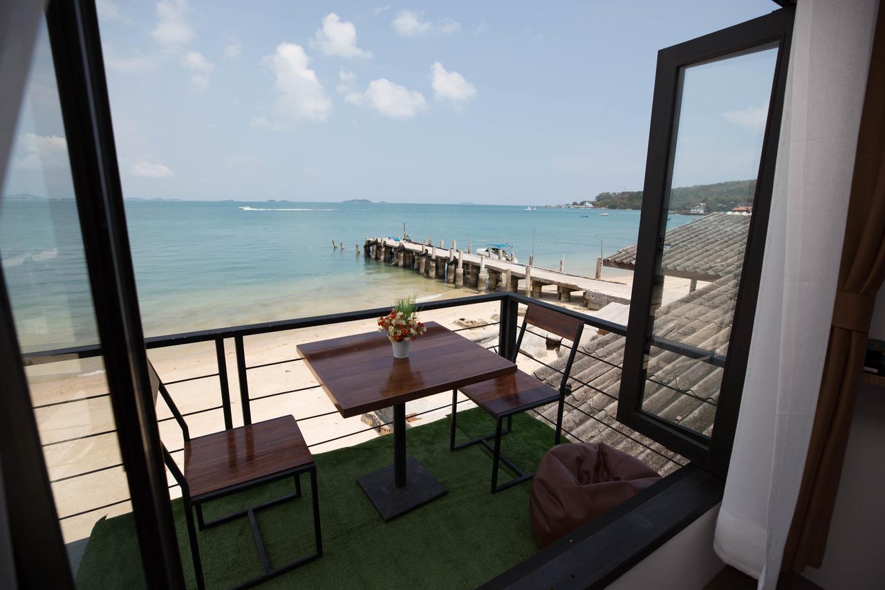 Baan Rom Talay Made' Hotel Koh Samet Exterior photo