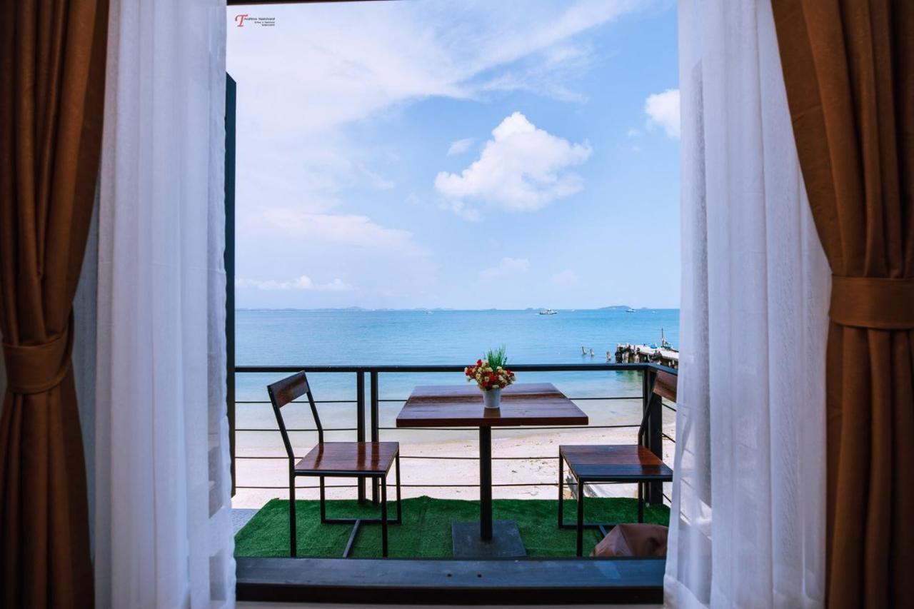 Baan Rom Talay Made' Hotel Koh Samet Exterior photo